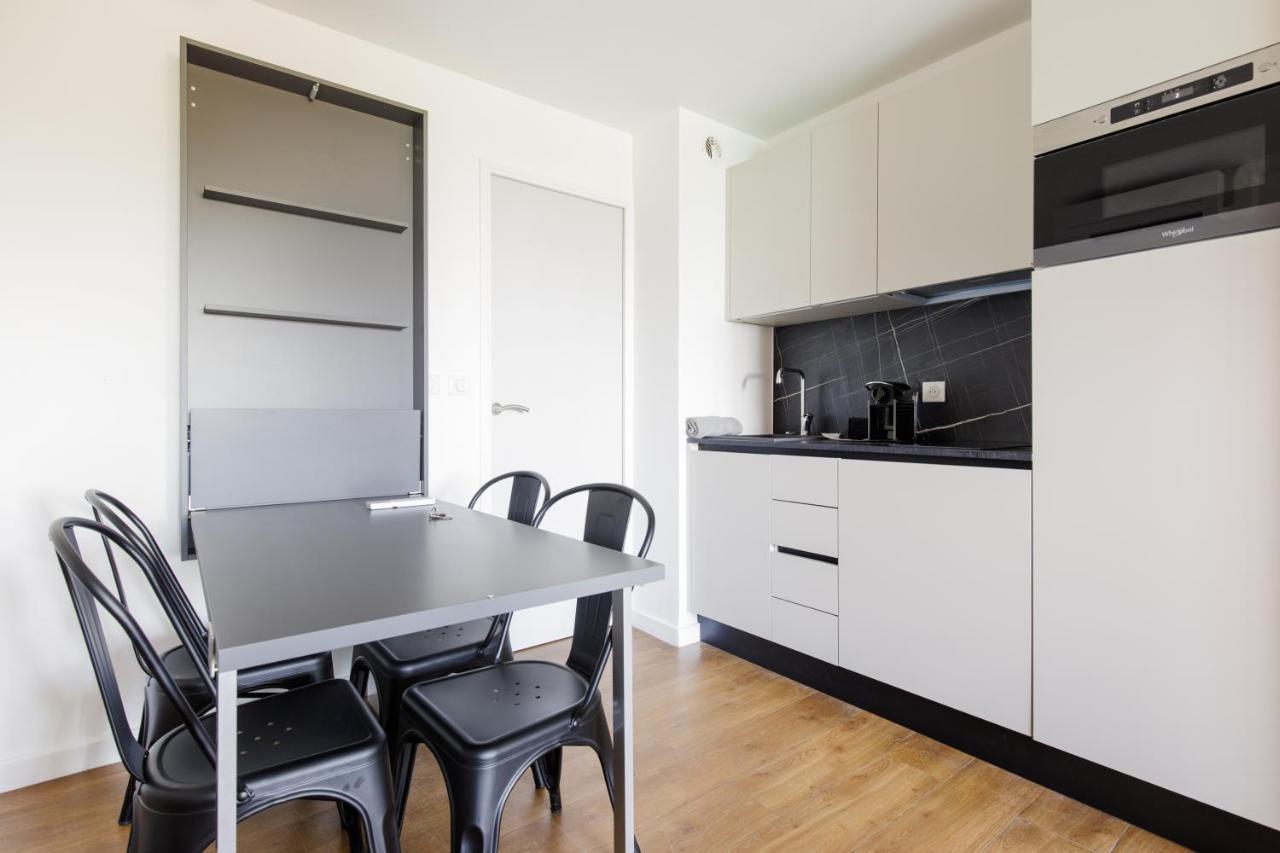 Suite 118 - Piscine - 50 Metres Plage - Terrasse - Clim - Wifi Cannes Kültér fotó